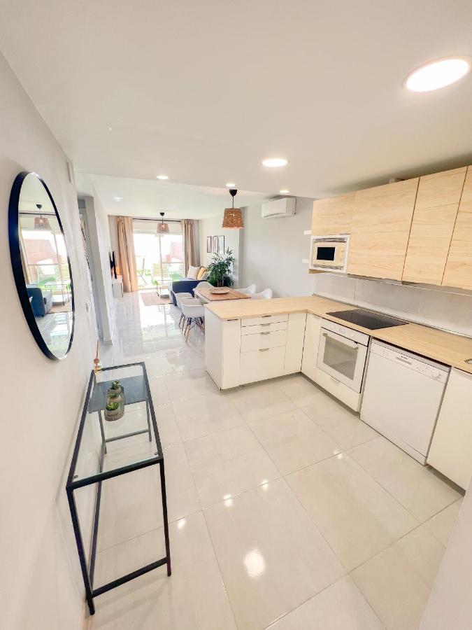 Cozy Apartment With Large Terrace Torremolinos Luaran gambar