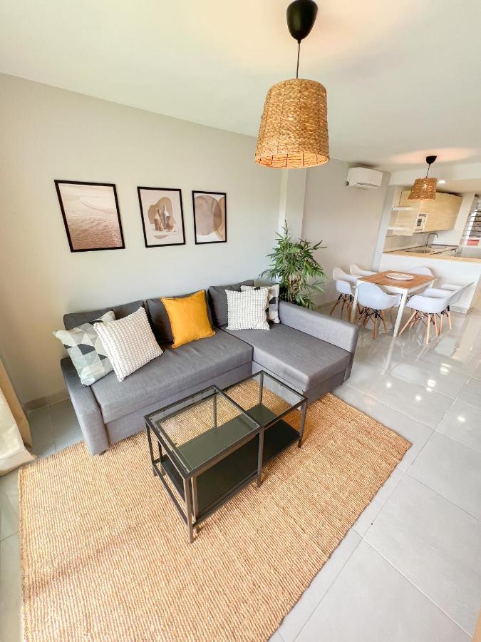 Cozy Apartment With Large Terrace Torremolinos Luaran gambar